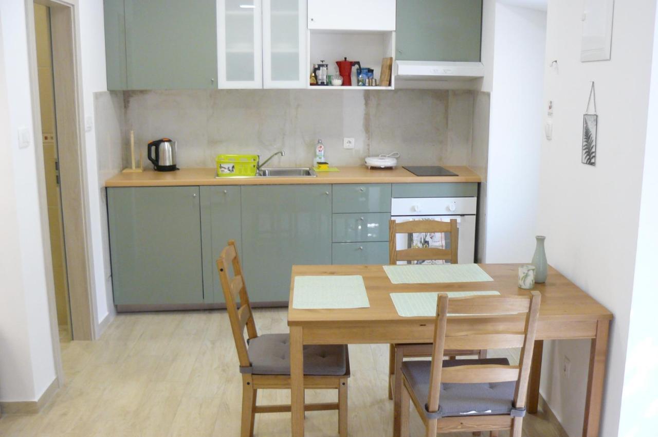 Eco Apartments Kate Suđurađ Kültér fotó