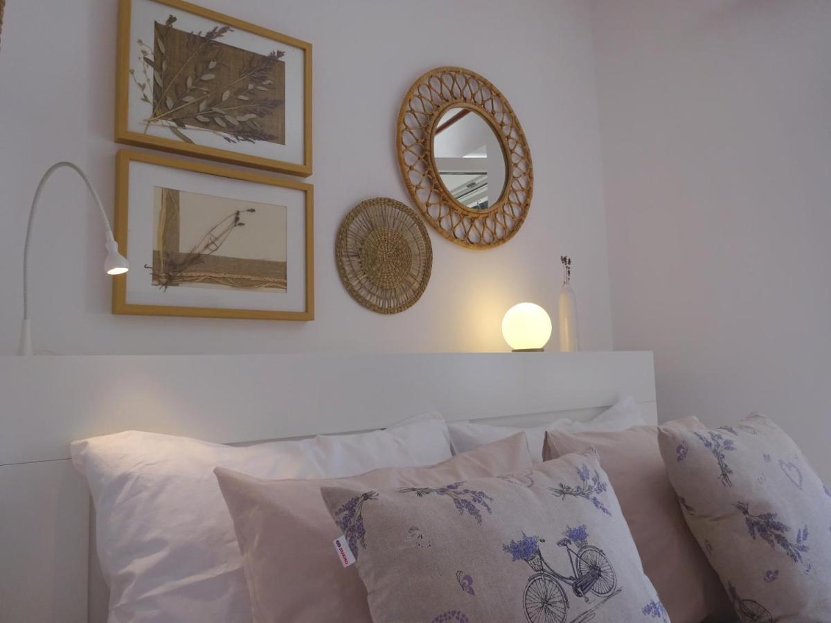 Eco Apartments Kate Suđurađ Kültér fotó