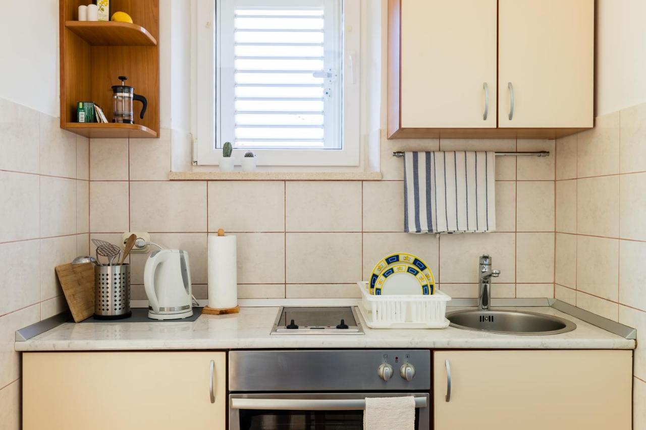 Eco Apartments Kate Suđurađ Kültér fotó